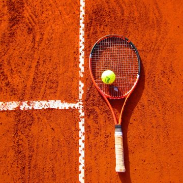 Tennis courts – SKUB